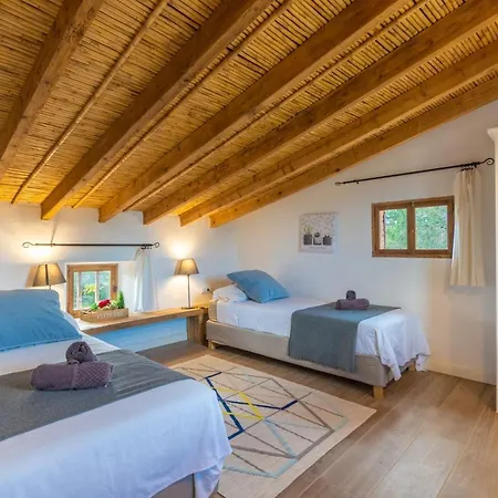 Cortana Villa *